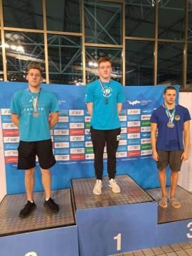 Devet naslovov državnih prvakov za Calcitove plavalce (7)